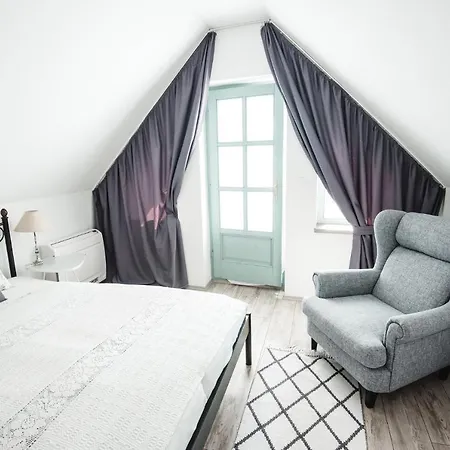 Noemi's * Balatongyörök