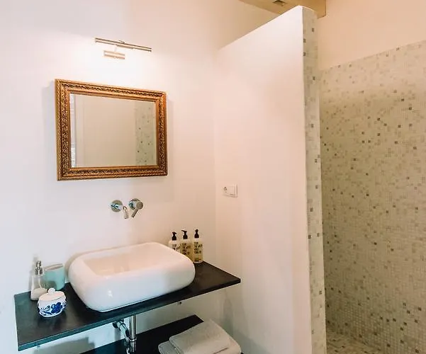 בית נופש Noemi's *